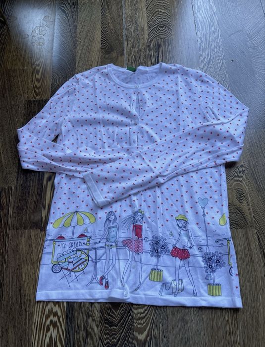 Benetton sweter z serduszkami 160 cm