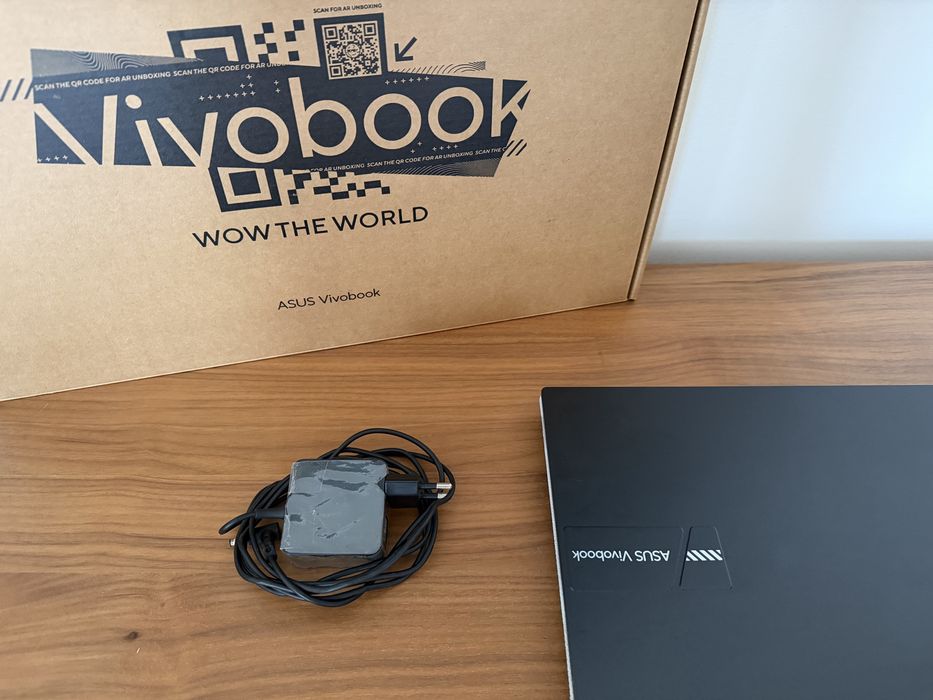 Portátil Asus Vivobook 15 Oled c/garantia | 16G DDR4 RAM | 512 GB SSD