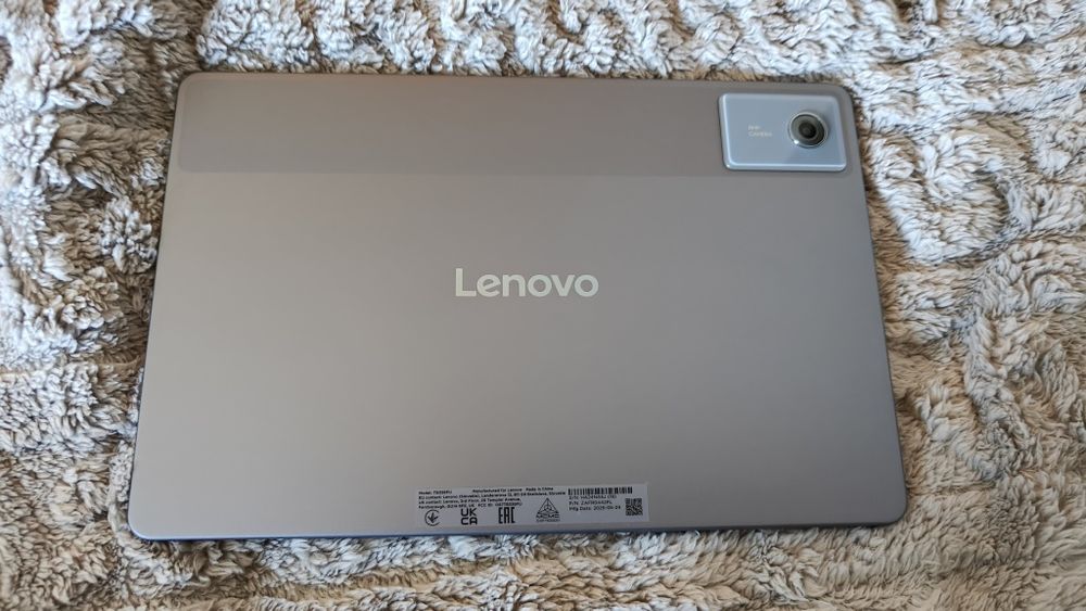 Tablet Lenovo Idea Tab 11 + etui + rysik