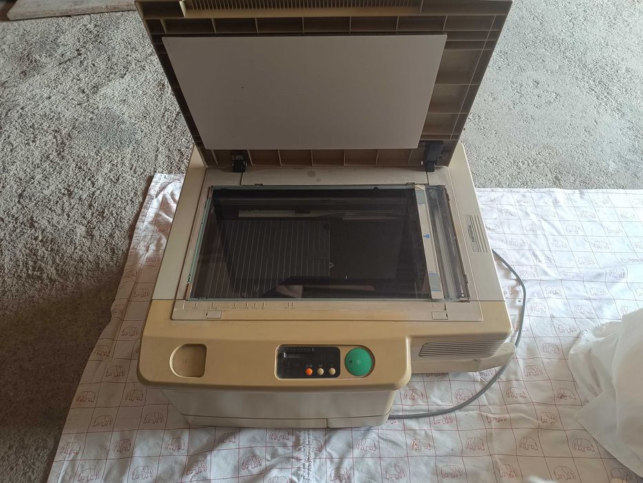 Fotocopiadora profissional Konica Minolta EP2130