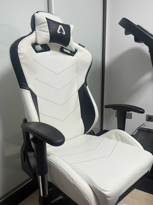 Cadeira Gaming Alpha Gamer Zeta Branca/Preta - NOVA