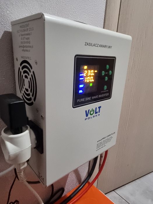 Продам инвертор Volt polska