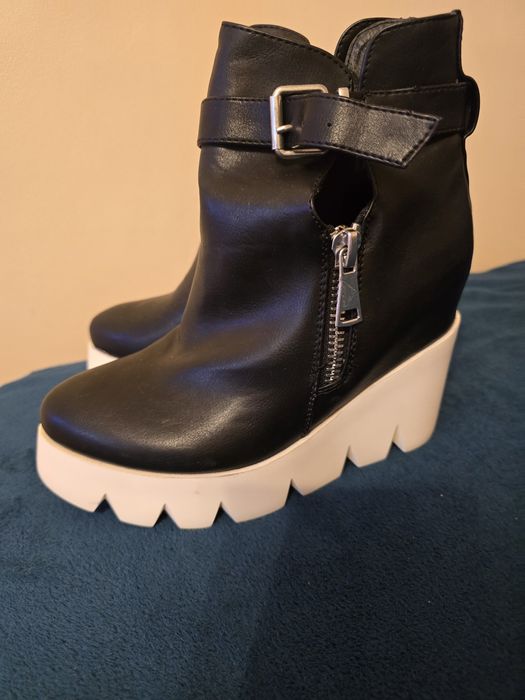 Botki nowe roz.38
