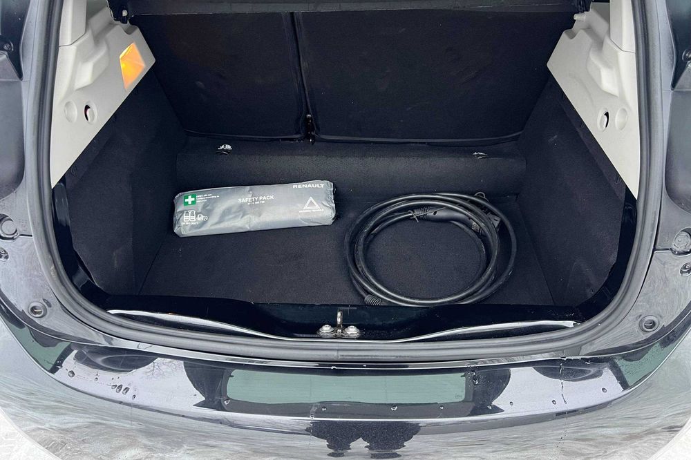 Оренда авто електромобіля