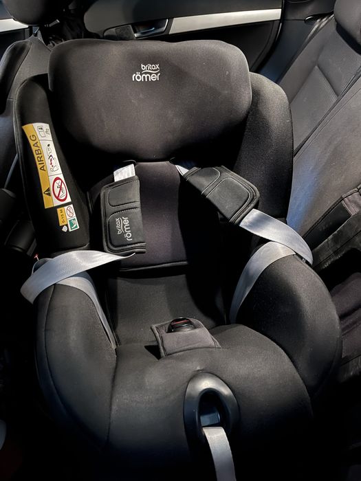 Cadeira auto Britax Dualfix M i-size Isofix