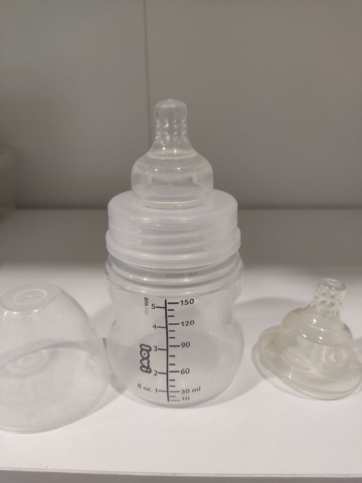 Butelka antykolkowa ze smoczkiem dynamicznym 150 ml jak nowa