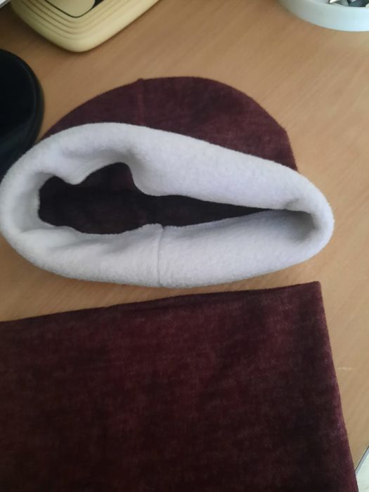 Продам шапочку и хомут