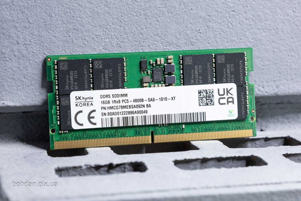 Модуль пам'яті SK Hynix 16GB DDR5-4800 SODIMM (HMCG78MEBSA092N / HMCG78MEBSA095N)