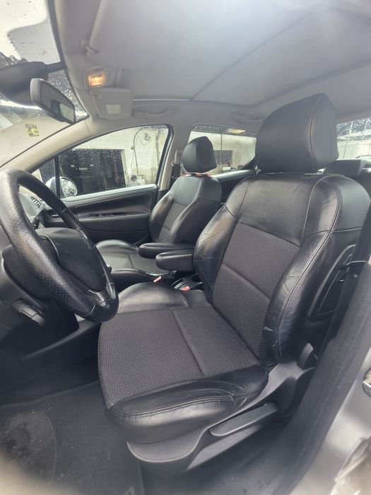 Peugeot 207, 1.6cc /  109cv