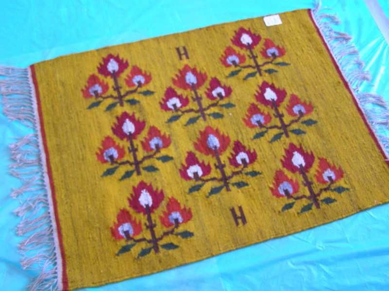 Kilim PRL - " Róże góralskie " ,proj.Maria Bujakowa + metka