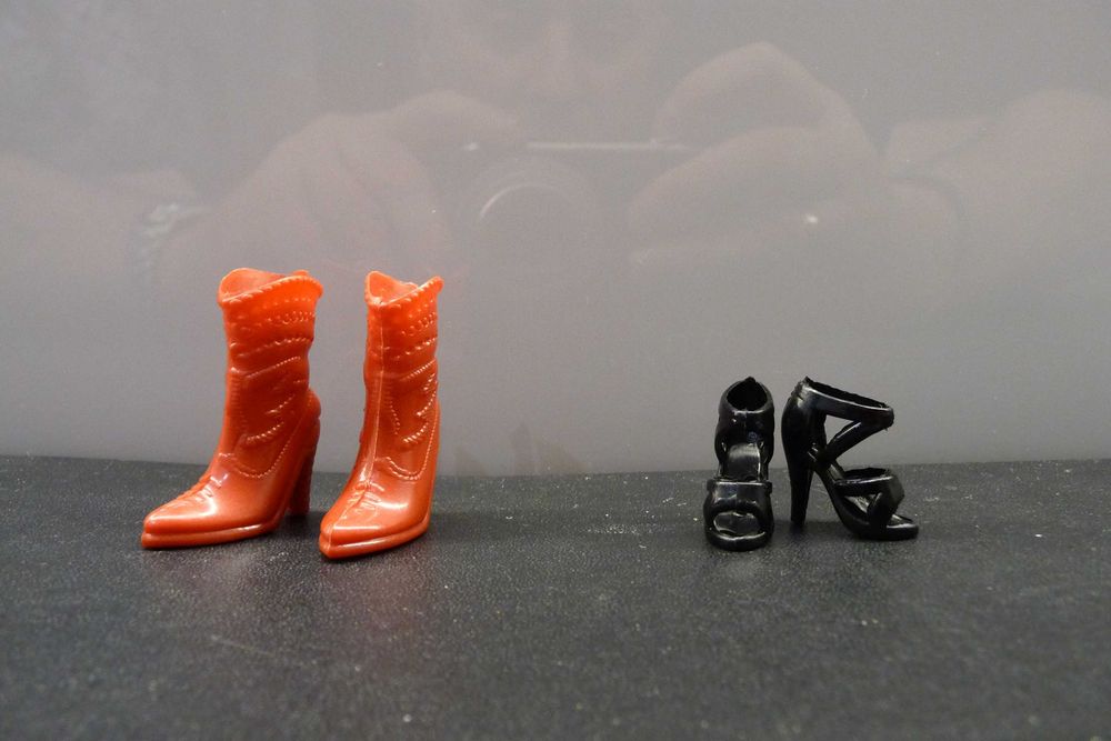 Buty dla lalki Barbie. Kowbojki i szpilki dla Barbie.