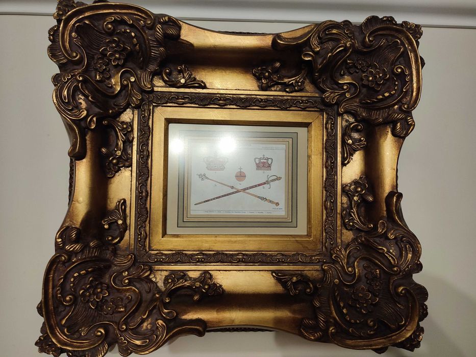 Quadro com moldura dourada - Lindíssimo