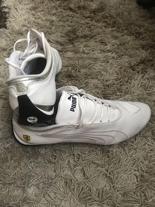 Кросівки чоловічі