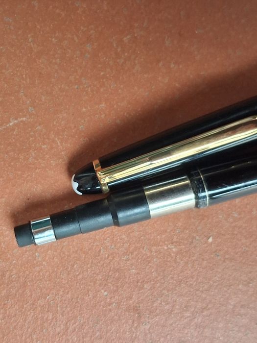 Caneta lapiseira Montblanc Meisterstuck  classic