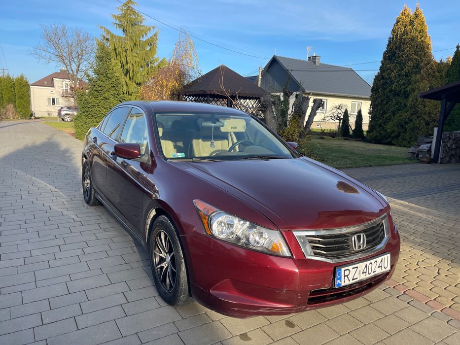 Honda Accord 2010 niski przebieg