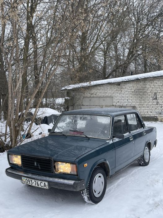 Ваз 2107  в отл. сост.