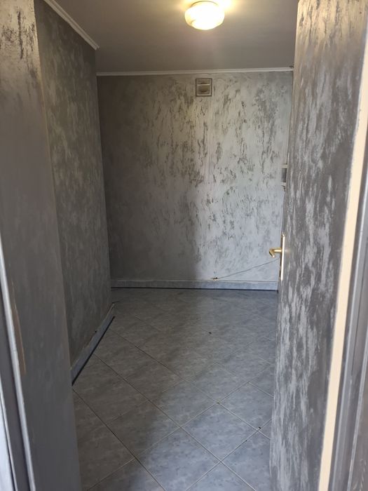 Площадка  і приміщення 60 м²