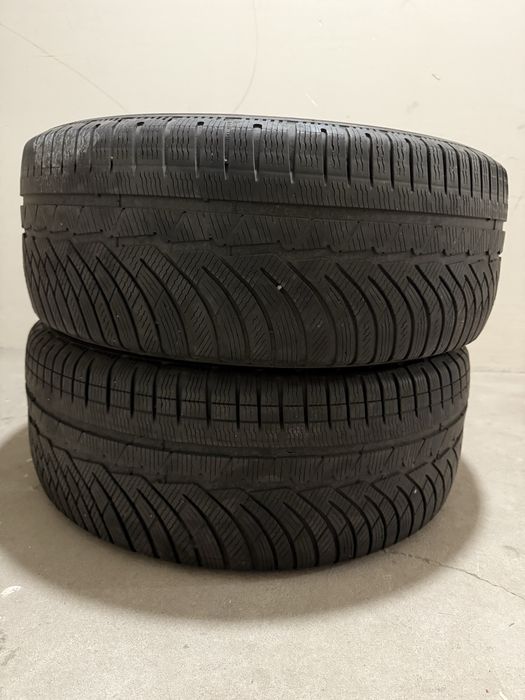 Зимова гума Michelin Pilot Alpin 245/45 R18