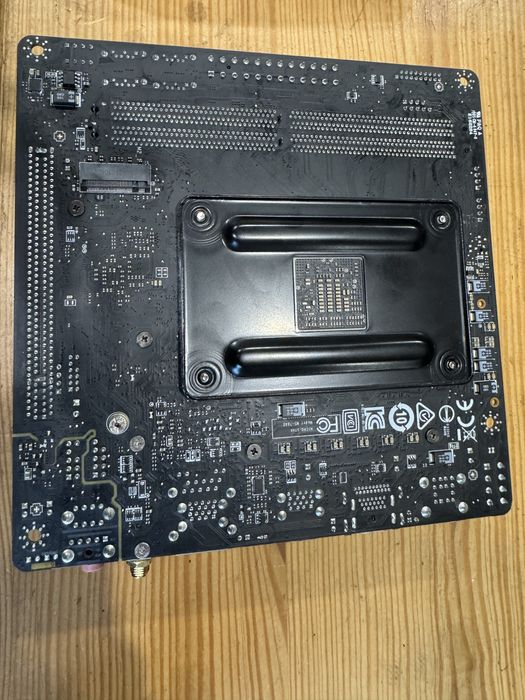 MSI B450I Gaming Plus AC Wi-Fi | Mini-ITX | AM4 | Ryzen 1000-5000 | Повний комплект
