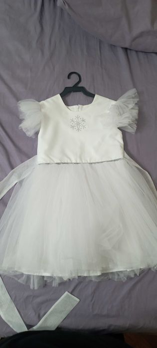 Дитячі речі (дівчинка зріст 116-122)