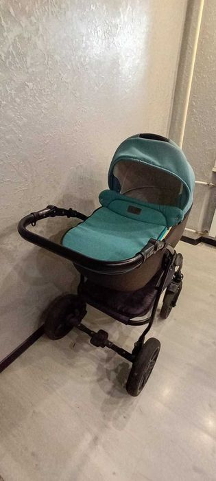 Дитяча коляска бу