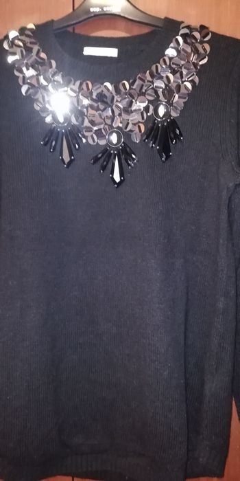 Camisola H&M Preta senhora bordada com pedras