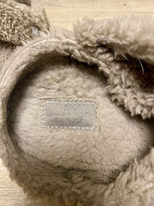 Пушистые тапочки crocs classic cozzzy slipper (оригинал, р. 36-37)