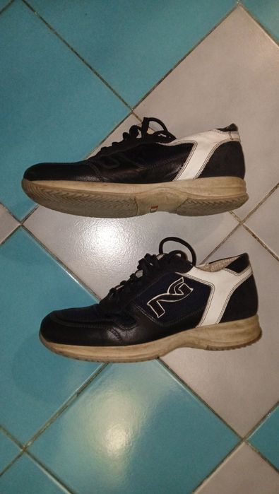 Итальянские туфли-кроссовки 37 размера