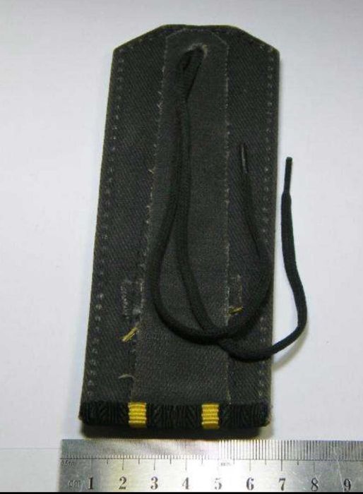 Dragonas de oficial da Marinha Soviética Russa - Capitão de 2ª Classe - Militarismo da Guerra Fria