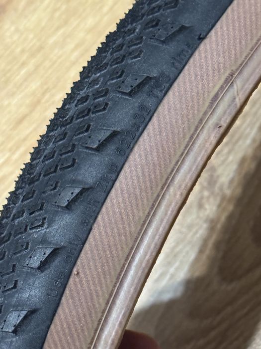 Opona Goodyear XPLR Inter Tubeless Czarno Brazowa, 622/32