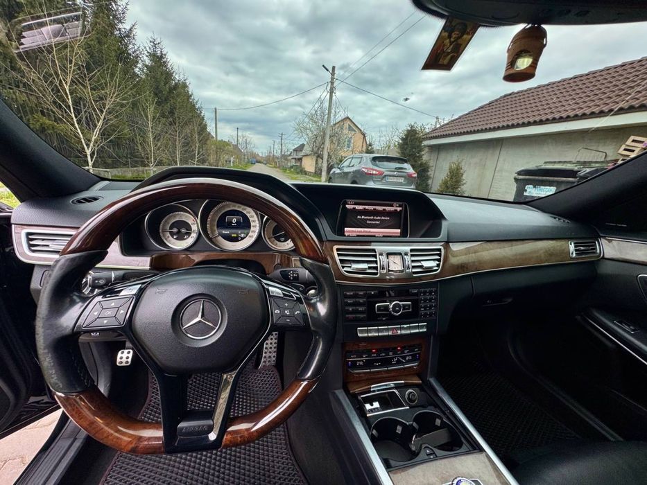 Mercedes Benz E Class 2014