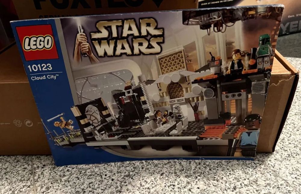 Lego Star Wars 10123  Cloud City