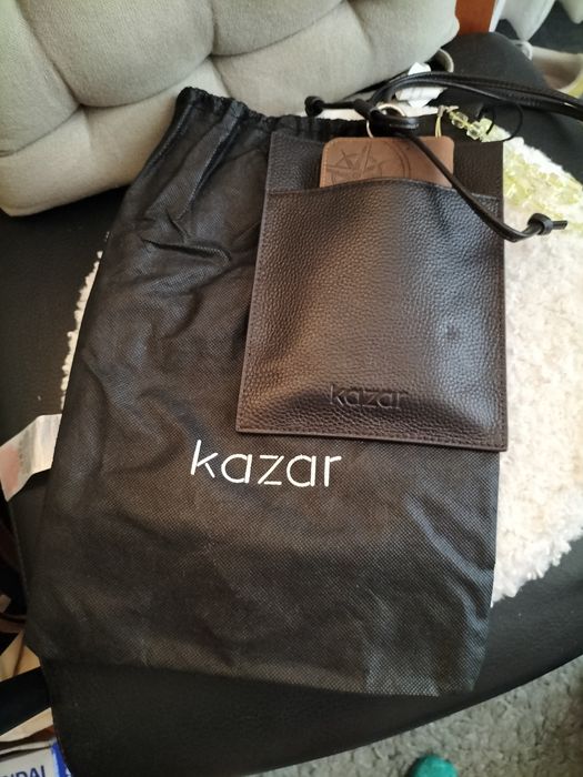 Saszetka nerka skórzana Kazar