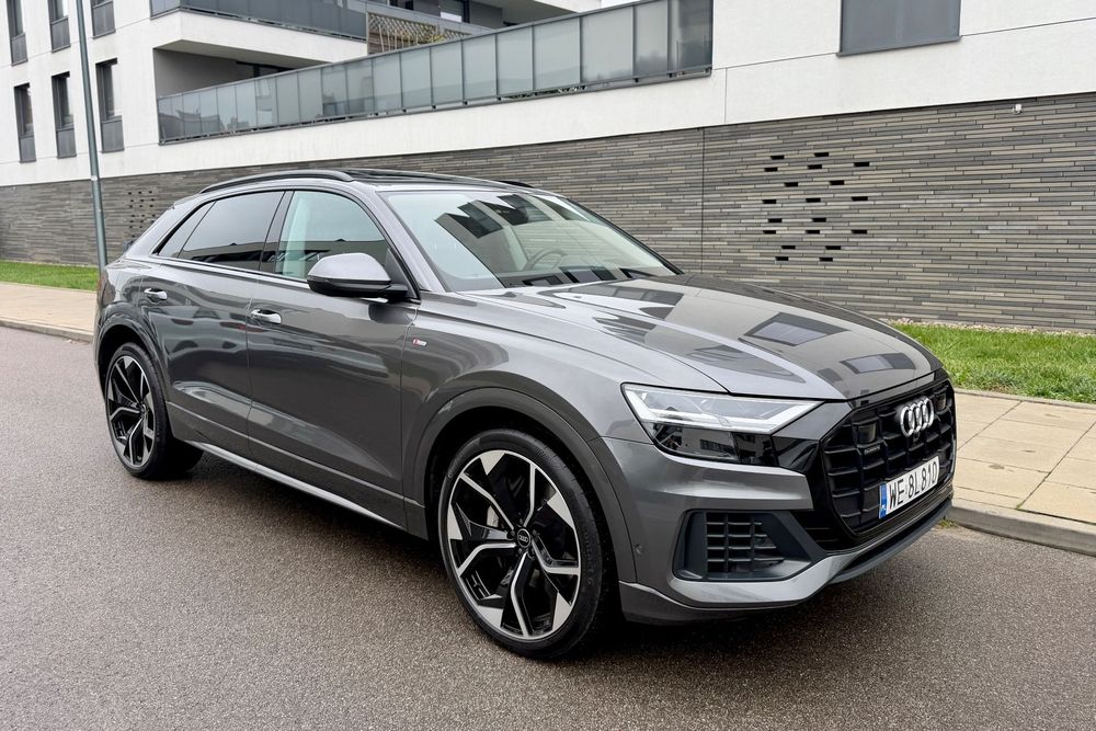Audi Q8
