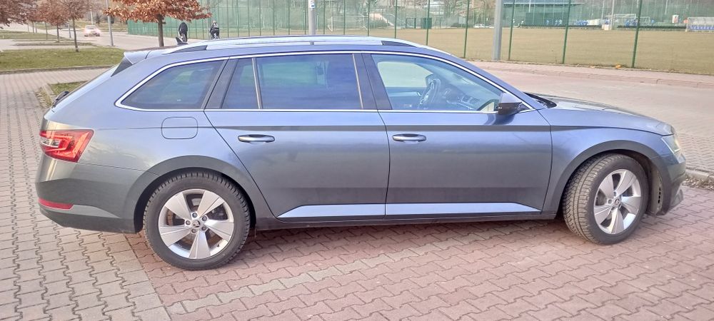 Skoda superb 2018, panorama