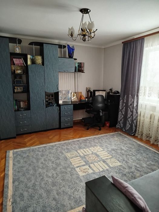 Житловий будинок з виходом до річки Південний Буг