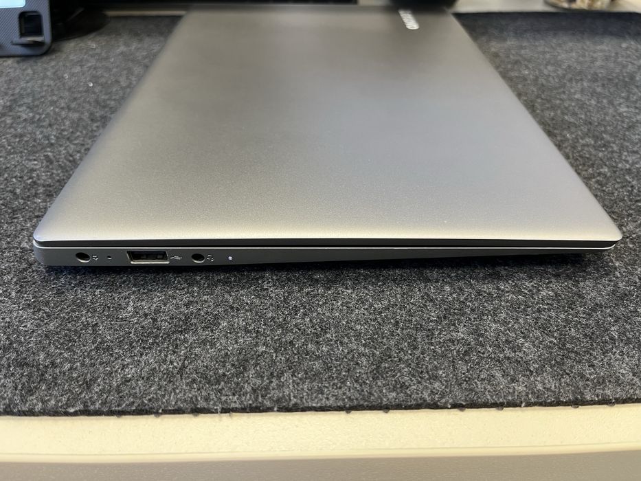 Lenovo IdeaPad 320S-13IKB i5