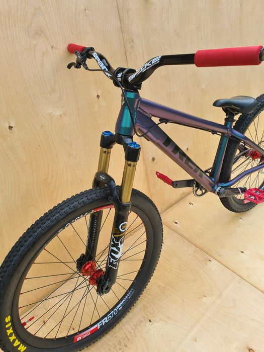 MEGA DIRT Opalizujący Trek Ticket Fox DT FR 26