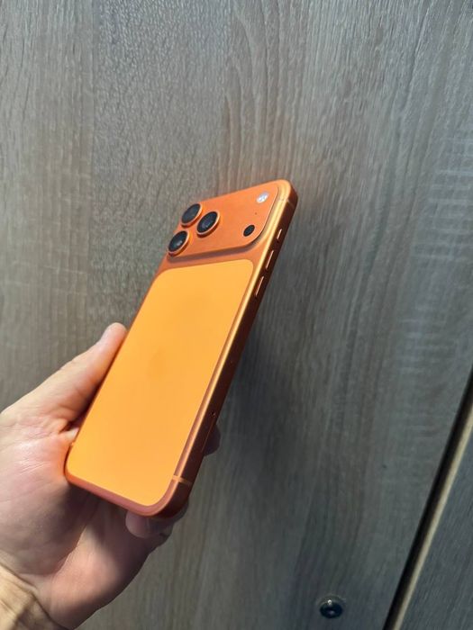 Apple iPhone 17 pro max 256 Gb cosmic orange Neverlock фізична сімка Айфон 17 про макс оранжевий