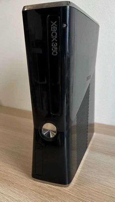Xbox 360 Slim 250GB