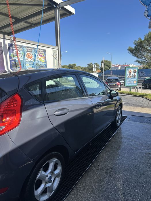 Ford fiesta 1.4tdci 2011