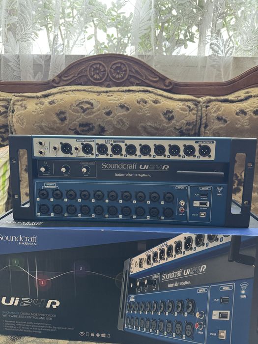 Soundcraft UI-24r