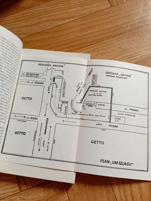 książka: ,,Umschlagplatz"