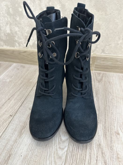 Ботинки Geox натуральна замша