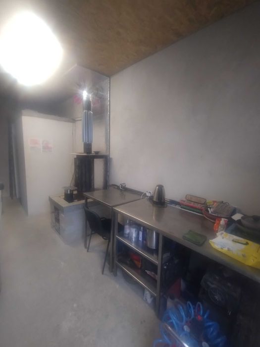 Продаю гараж, склад, виробниче приміщення