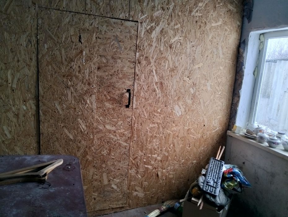 Продам хату у новоархангельську Чернишевського 9