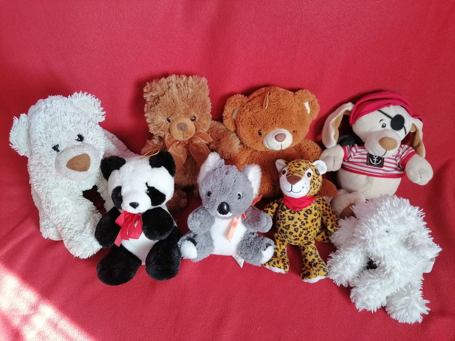 Zestaw maskotek dziecięcych