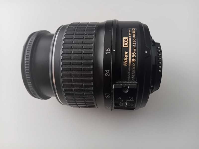 Nikon Nikkor AF-S DX 18-55 mm f/3.5-5.6G ED II Aspherical lens