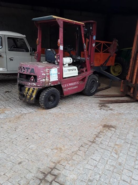 Empilhadora toyota