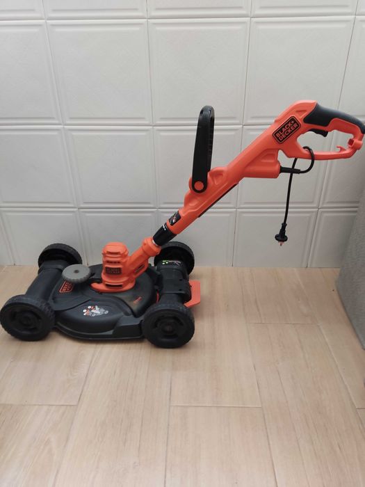 Corta relva Black + Decker
